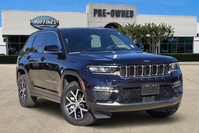 Used 2023 Jeep Grand Cherokee Limited AWD/4WD image 1