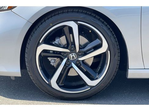 Used 2020 Honda Accord Sport image 43
