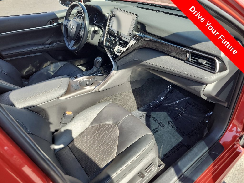 Used 2022 Toyota Camry XSE FWD image 22