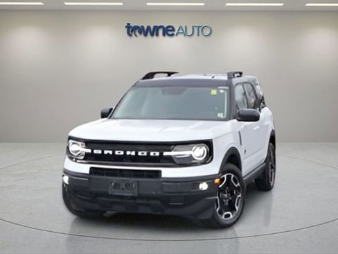 Used 2023 Ford Bronco Sport Outer Banks AWD/4WD image 10