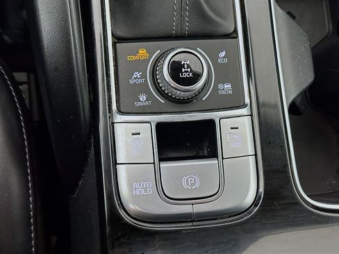 Certified 2021 Kia Telluride LX image 19