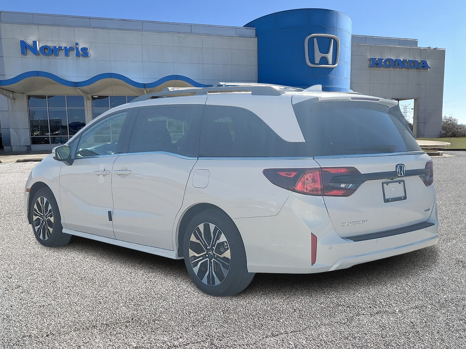 New 2027 Honda Odyssey Elite image 3