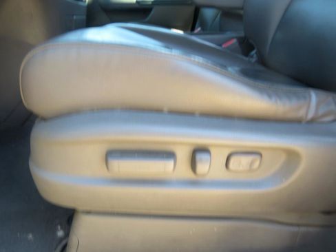 Used 2012 Honda Odyssey Touring image 9