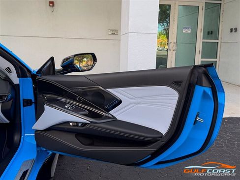Used 2024 Chevrolet Corvette Z06 RWD image 36