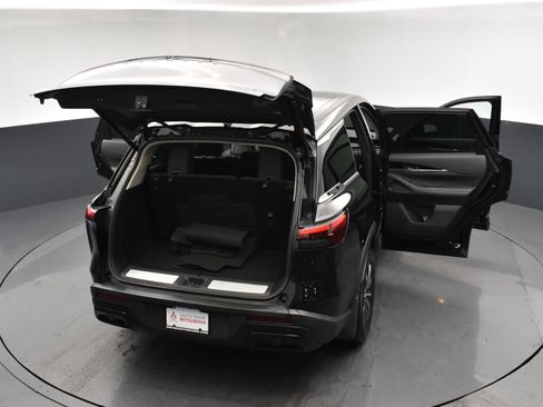 Used 2023 INFINITI QX60 Pure image 26