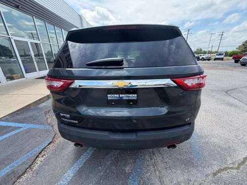 Used 2020 Chevrolet Traverse LT FWD image 7