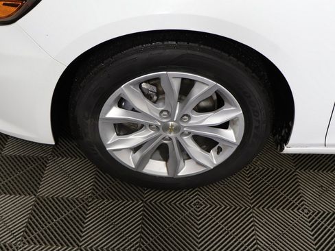 Used 2024 Chevrolet Malibu LT image 15