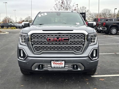 Used 2019 GMC Sierra 1500 Denali w/ Driver Alert Package II image 3