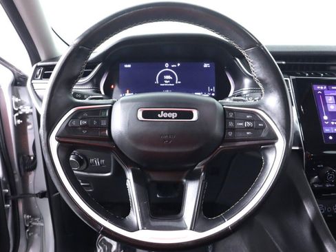 Used 2021 Jeep Grand Cherokee L Laredo w/ Luxury Tech Group I AWD/4WD image 12