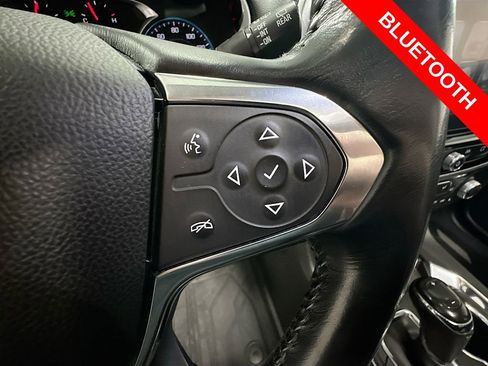 Used 2018 Chevrolet Traverse LT image 39