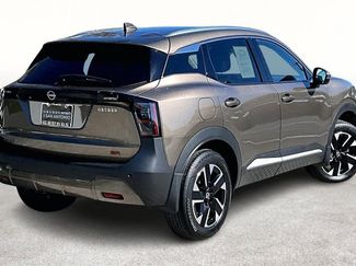 Used 2025 Nissan Kicks SR video 2
