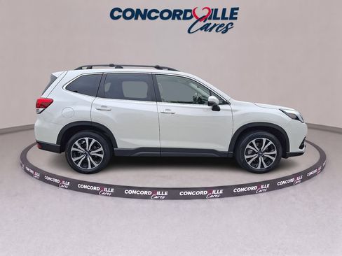 Certified 2023 Subaru Forester Limited AWD/4WD image 8