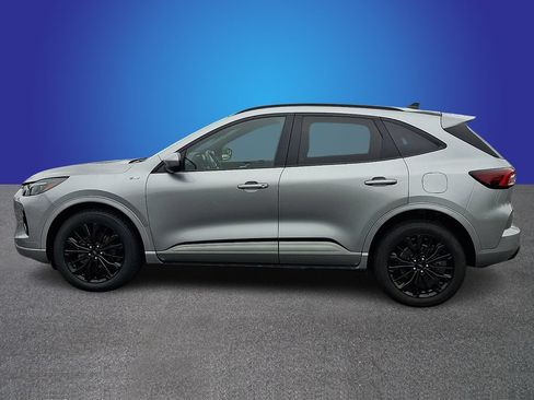 Used 2023 Ford Escape ST-Line Elite AWD/4WD image 7