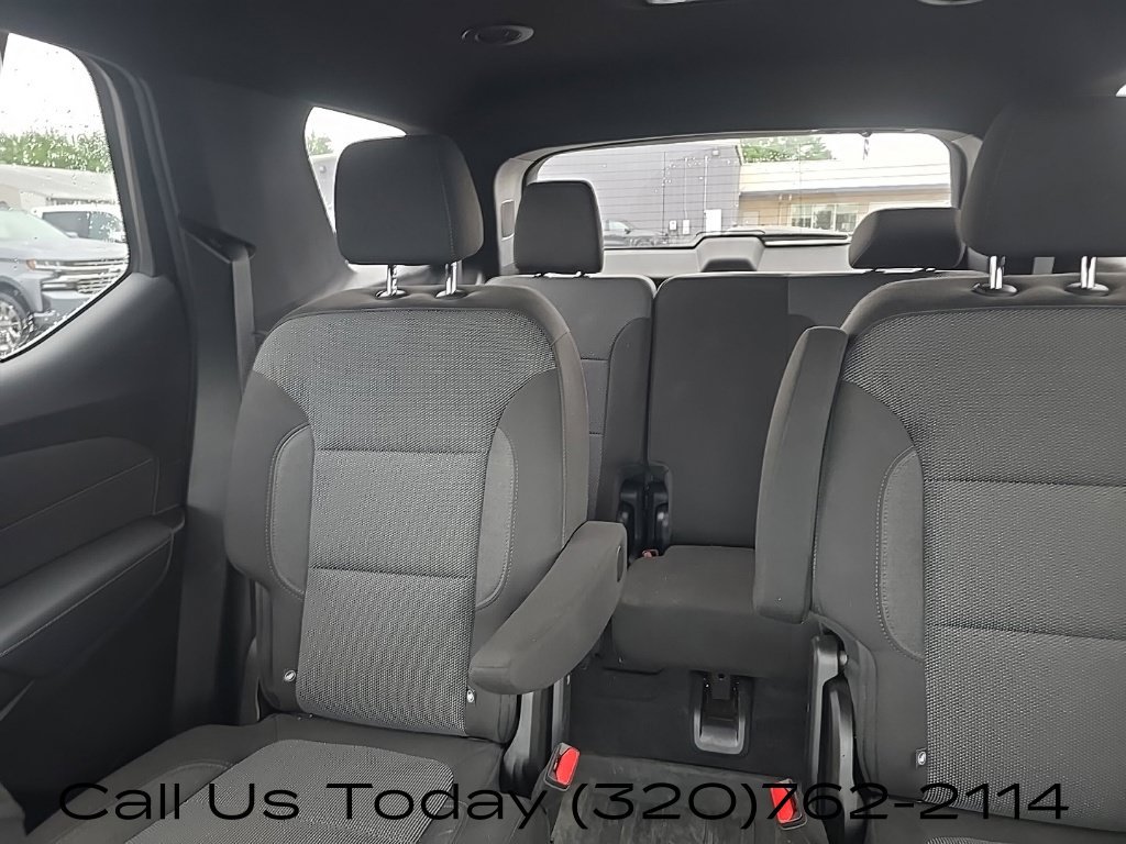 Used 2023 Chevrolet Traverse LT w/ LPO, Floor Liner Package AWD/4WD image 17