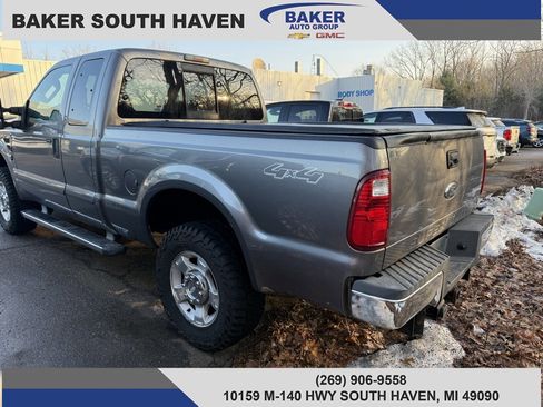 Used 2009 Ford F250 XLT image 2