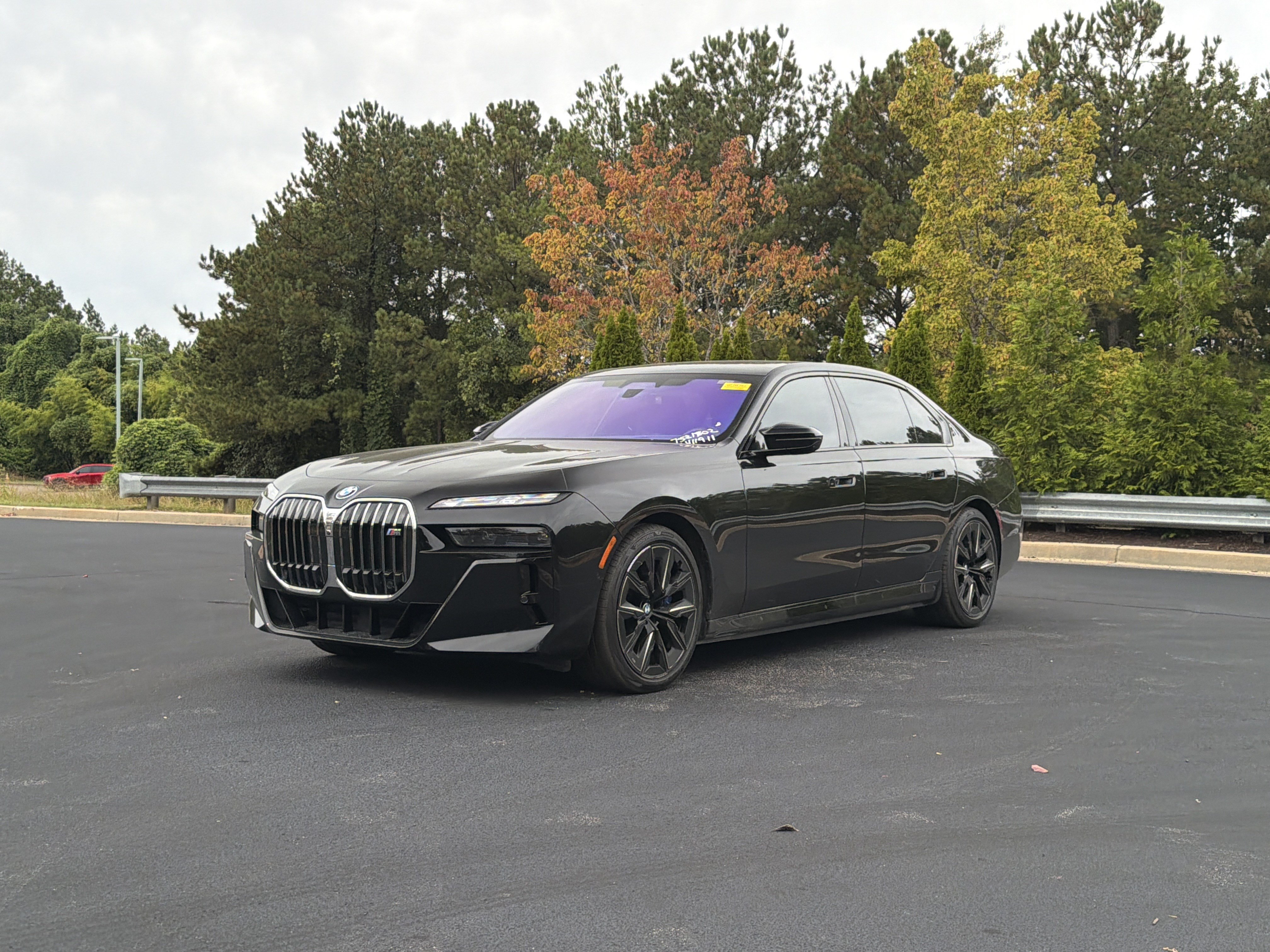 Used 2024 BMW i7 M70 AWD/4WD image 10