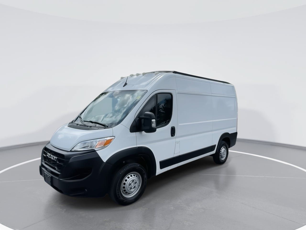Used 2025 RAM ProMaster 2500 FWD image 7