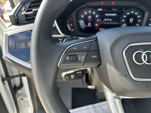 Used 2023 Audi Q3 2.0T Premium Plus w/ Premium Plus Package image 18