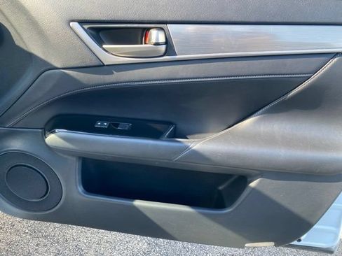 Used 2015 Lexus GS 350 w/ F Sport Package RWD image 40