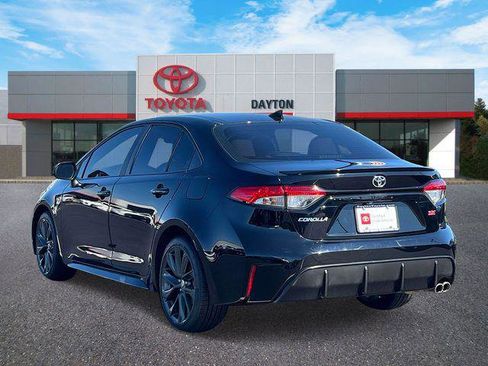 Certified 2024 Toyota Corolla SE FWD image 4