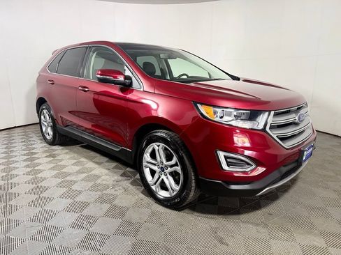Used 2018 Ford Edge Titanium w/ Cold Weather Package AWD/4WD image 9