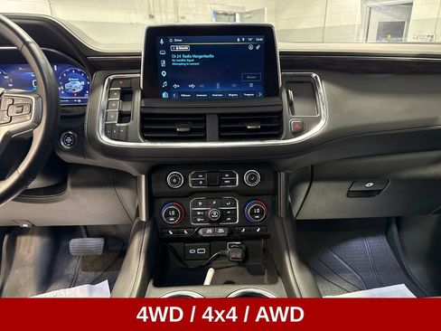 Used 2024 Chevrolet Tahoe Z71 w/ Luxury Package AWD/4WD image 12