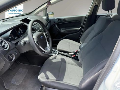 Used 2018 Ford Fiesta SE FWD image 8