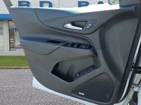 Certified 2023 Chevrolet Equinox Premier image 9