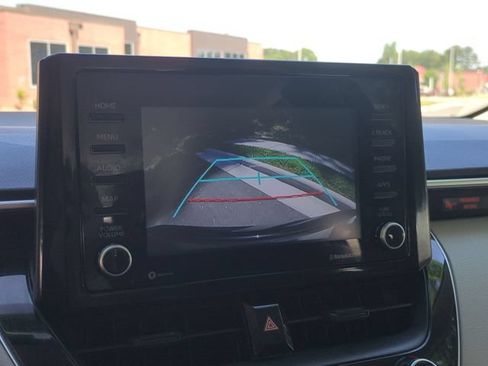 Used 2022 Toyota Corolla L FWD image 37