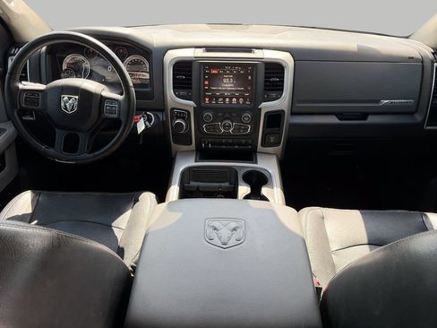Used 2017 RAM 1500 Big Horn RWD image 9
