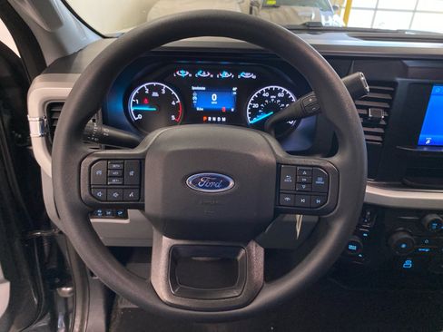 New 2026 Ford F450 XLT w/ 360-Degree Camera Package image 15