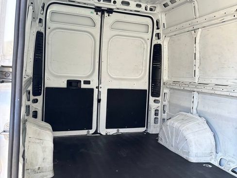 Used 2023 RAM ProMaster 2500 FWD image 21