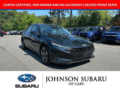 Used 2023 Hyundai Elantra SEL w/ Convenience Package FWD image 1