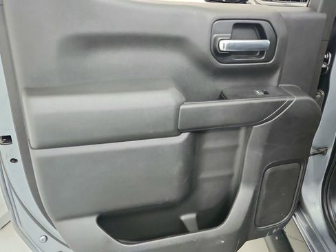 Used 2019 Chevrolet Silverado 1500 Custom w/ Custom Value Package AWD/4WD image 20