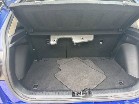 Used 2024 Hyundai Venue SEL image 35