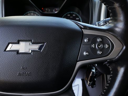Used 2018 Chevrolet Colorado Z71 w/ Centennial Edition AWD/4WD image 19
