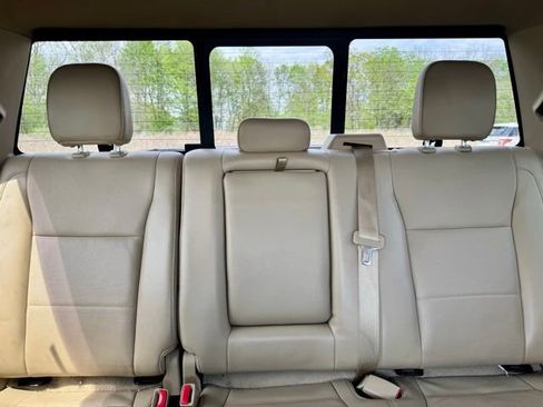 Used 2017 Ford F150 Lariat w/ Equipment Group 502A Luxury AWD/4WD image 18