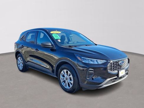 Used 2023 Ford Escape Active image 3