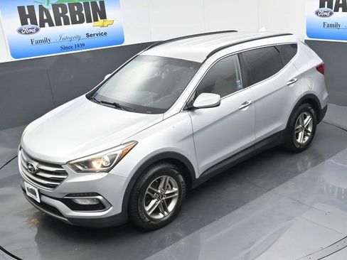Used 2017 Hyundai Santa Fe Sport image 23