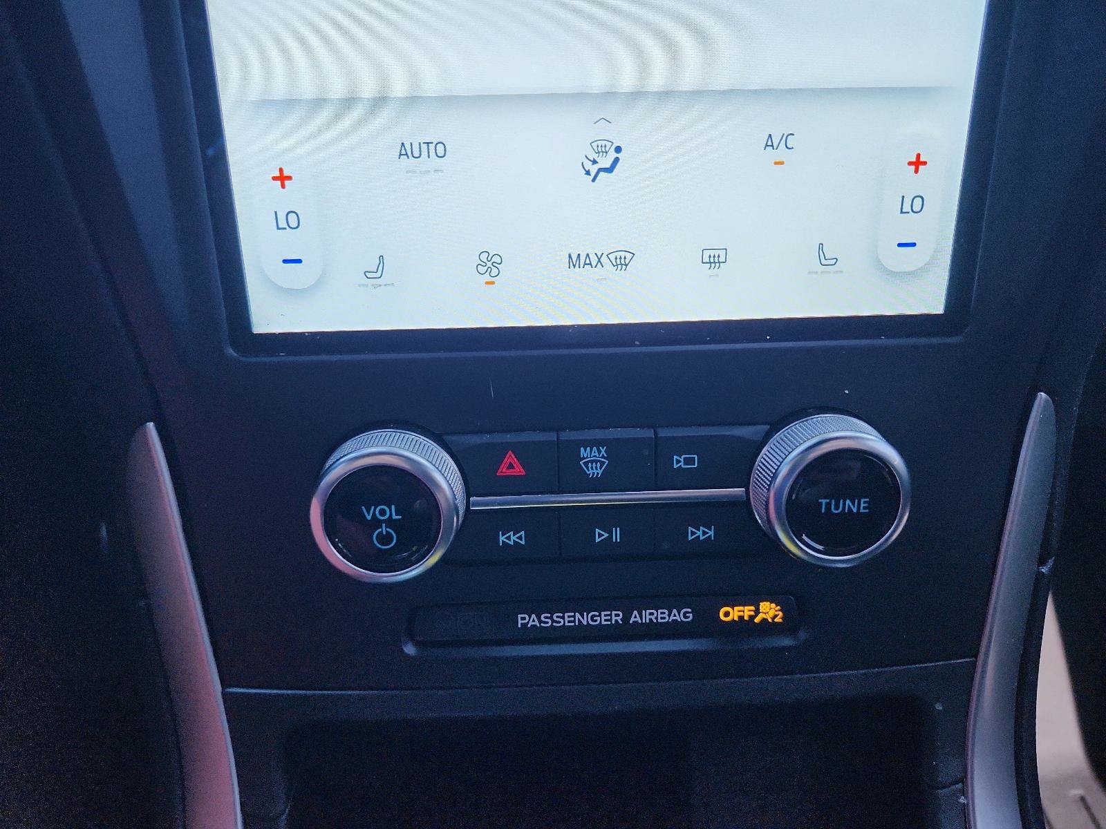 Used 2024 Ford Edge ST-Line AWD/4WD image 17