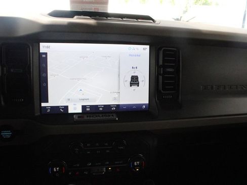Used 2024 Ford Bronco Wildtrak AWD/4WD image 5