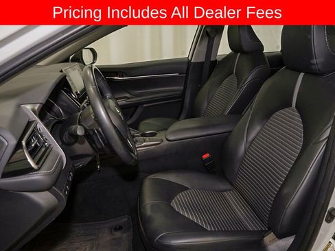 Certified 2023 Toyota Camry SE FWD image 9