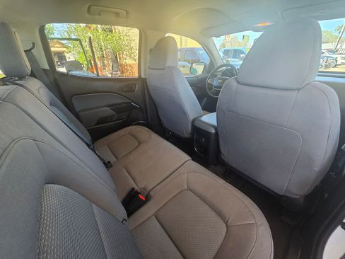 Used 2020 Chevrolet Colorado W/T w/ WT Convenience Package image 9