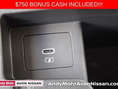 New 2025 Nissan Versa SV w/ Trunk Package image 27