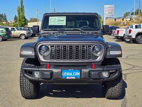 New 2025 Jeep Gladiator Rubicon w/ Convenience Group image 8