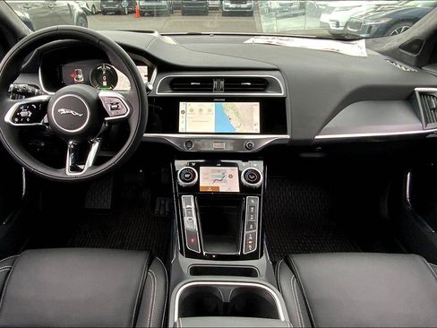 New 2024 Jaguar I-PACE R-Dynamic HSE image 6
