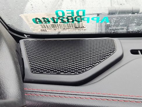 Used 2020 Jeep Gladiator Rubicon image 12