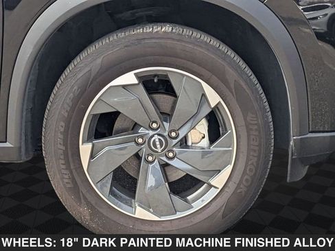 Used 2024 Nissan Rogue SV image 30