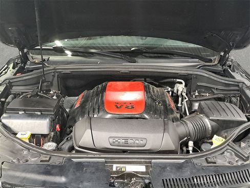 Used 2018 Dodge Durango R/T image 32