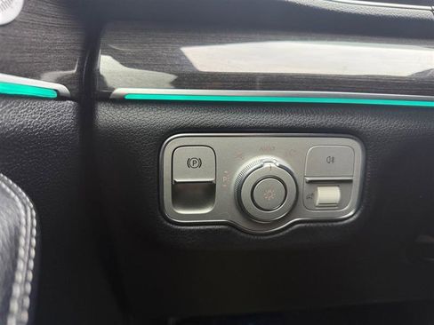 Used 2020 Mercedes-Benz GLE 350 image 36